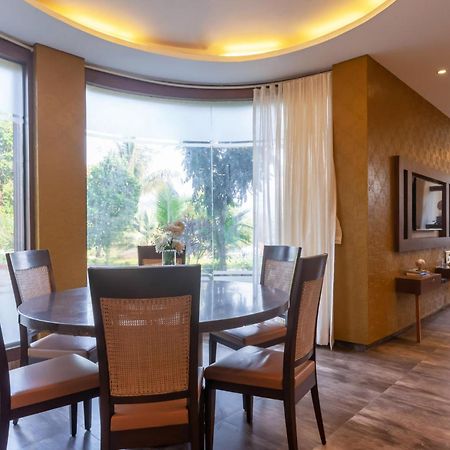 Stayvista'S Firefly Mountain Retreat - Villa With Private Pool, Gazebo & Terrace Karjat Eksteriør billede